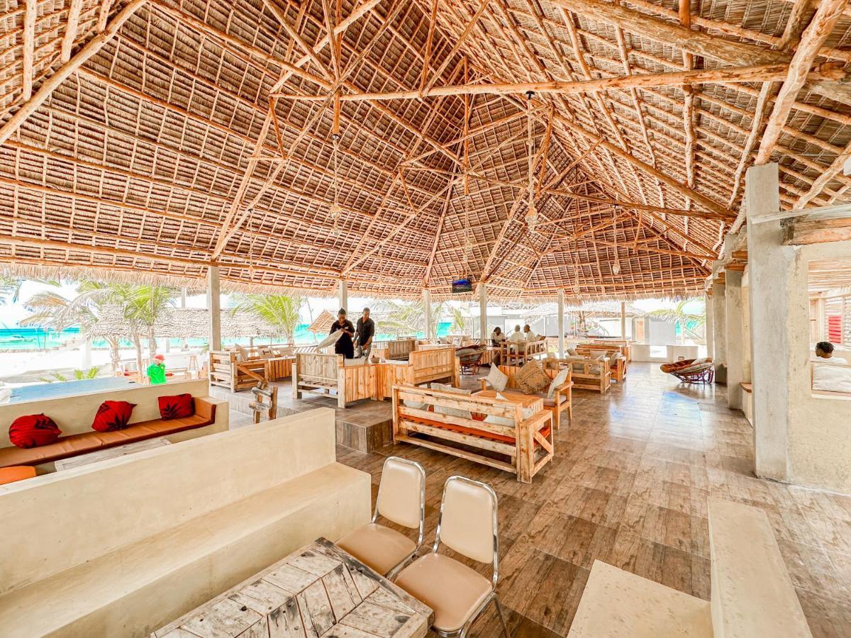 Jambo Beach Hotel Paje Buitenkant foto