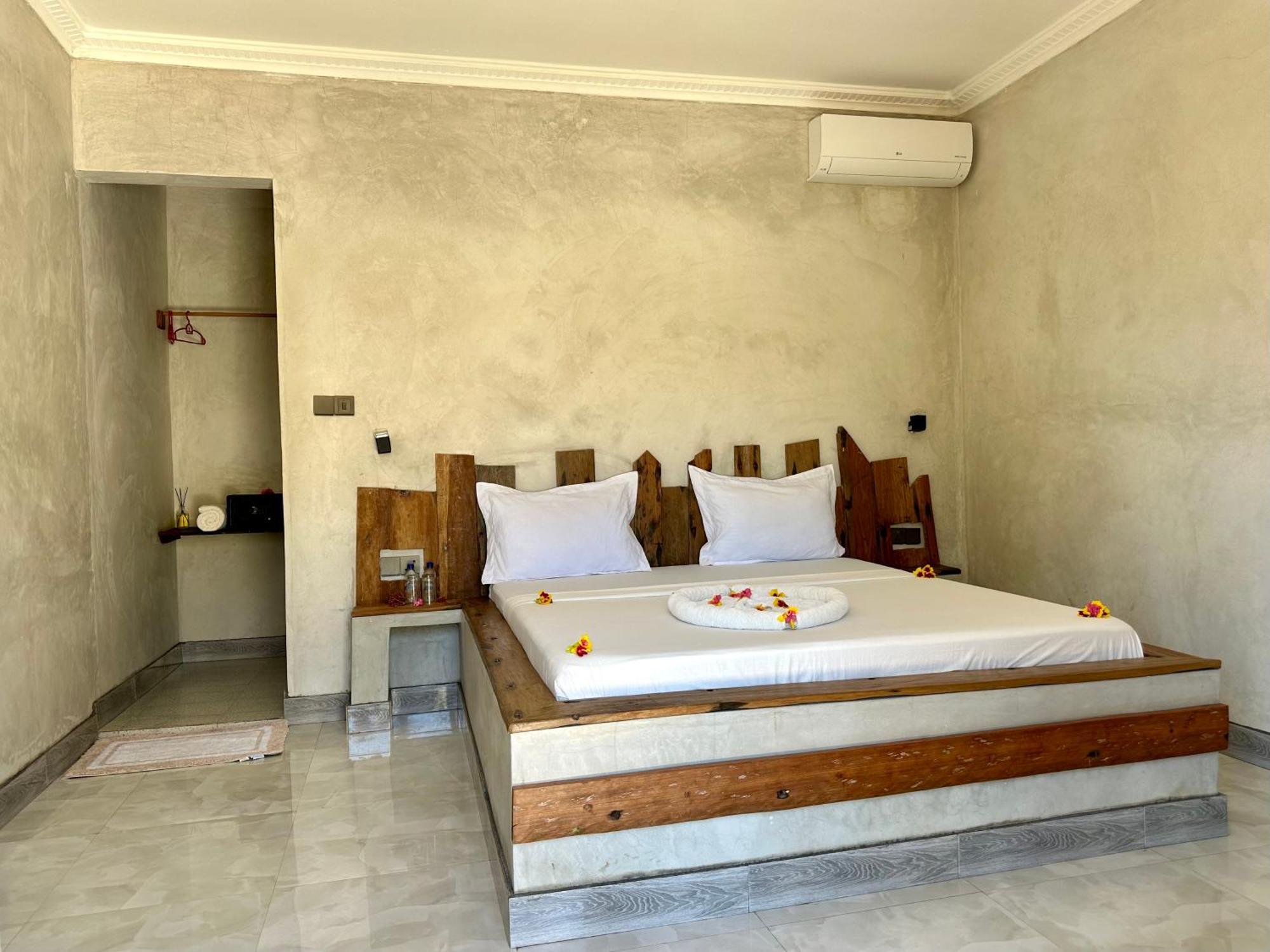 Jambo Beach Hotel Paje Buitenkant foto