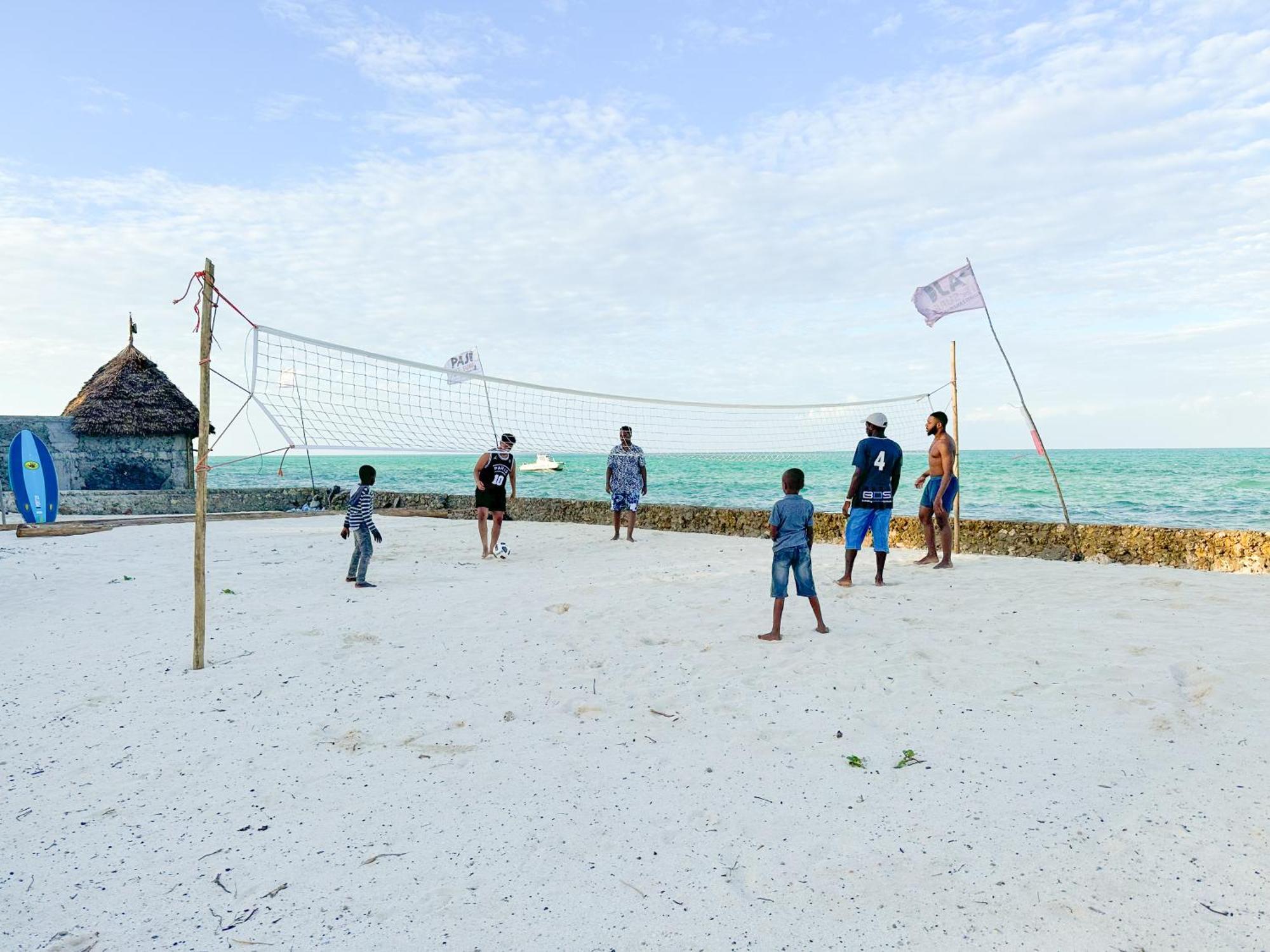 Jambo Beach Hotel Paje Buitenkant foto